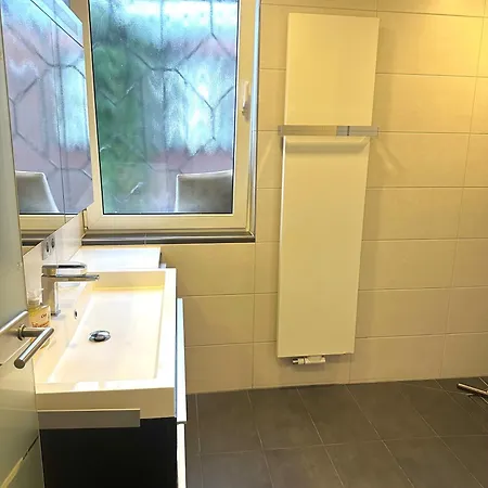 Grosse Vollausgestattet Apartman Eschweiler
